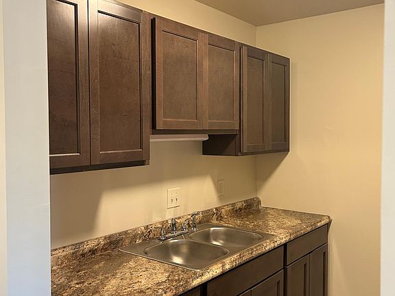 2nd image of 435 S Lincoln Ave APT B6