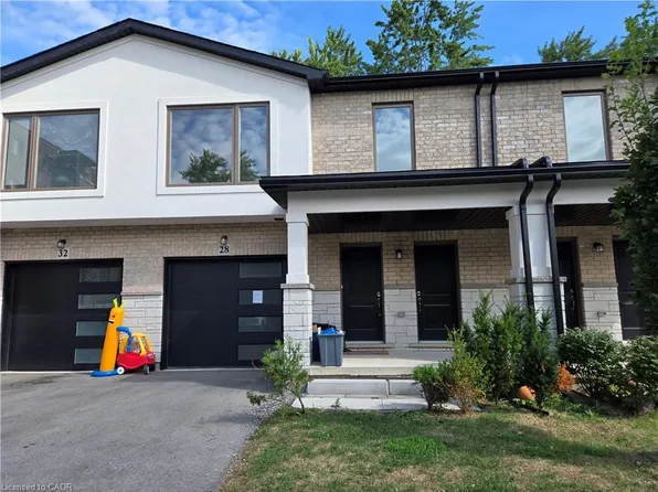 28 Alayche Trl, Welland, ON L3C 0J7