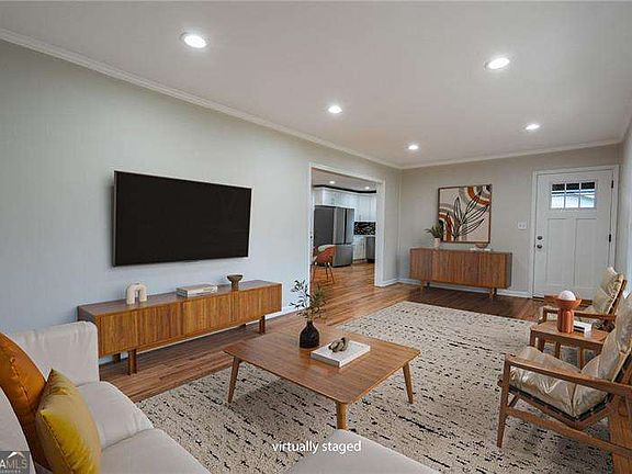 5th image of 2868 Lynda Pl