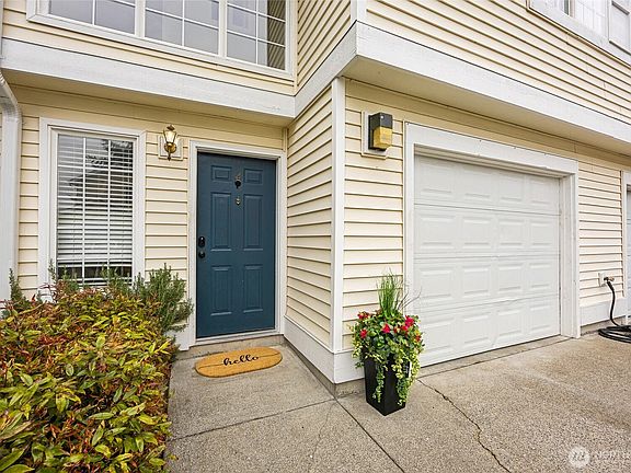 3rd image of 927 132nd Street SW #L2