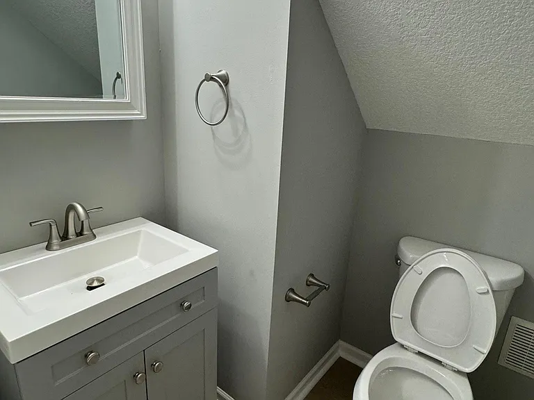 802 Station View Rd — Photo 25