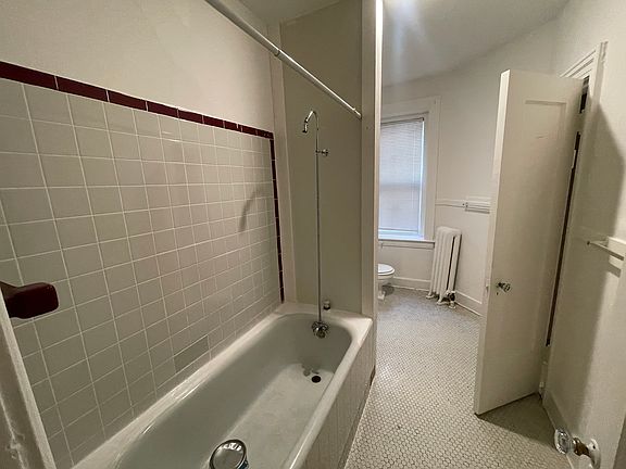 3rd image of 1283 Ella T Grasso Blvd #4