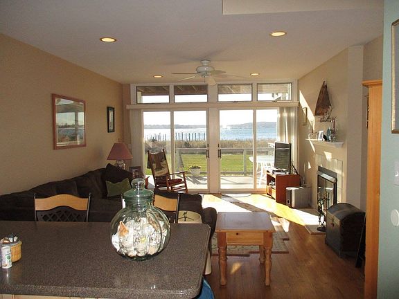 2nd image of 2860 Shipyard Lane #6D