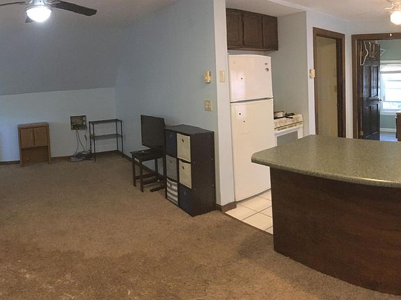 4th image of 11016 Magnolia Dr Unit B