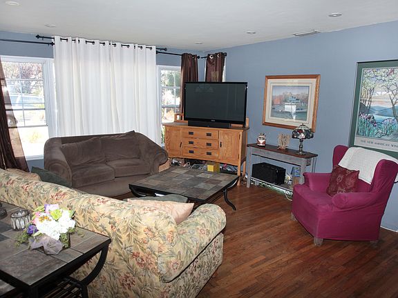 4th image of 4529 Glenwood Ave