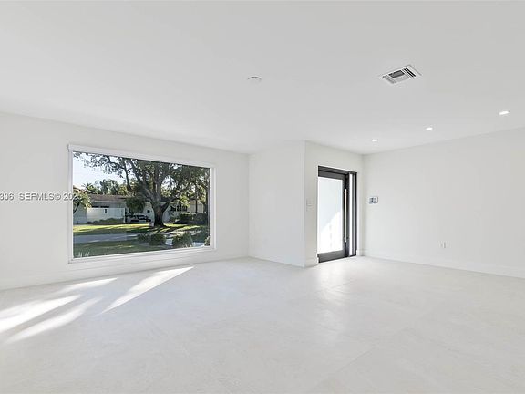 3rd image of 14700 SW 83rd Pl