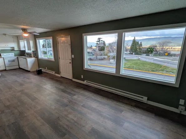 1906 E 10th St, The Dalles, OR 97058