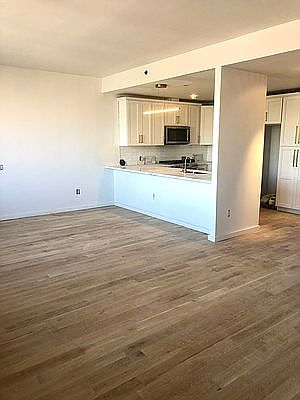 1st image of 32 W 128th St APT 5