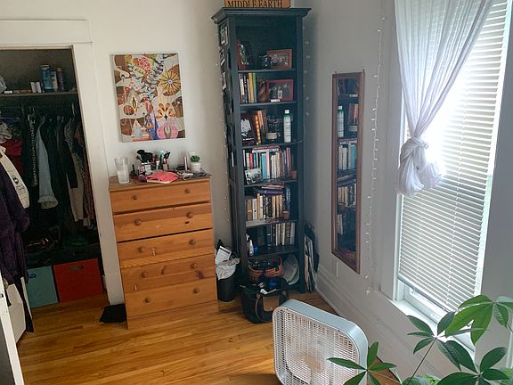 5th image of 3527 Holmes Ave S #3