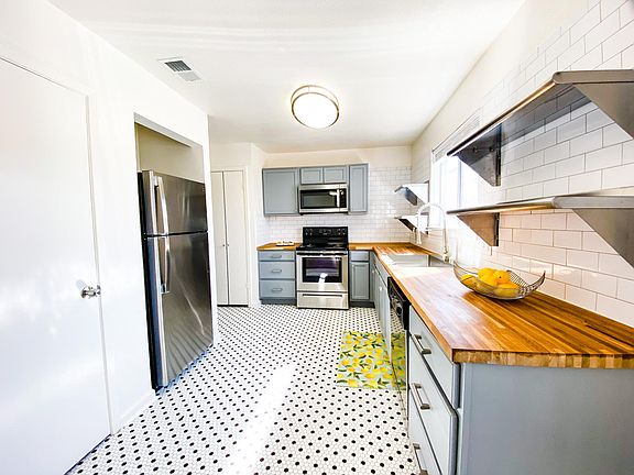 4th image of 202 Arcadia Pl APT 102