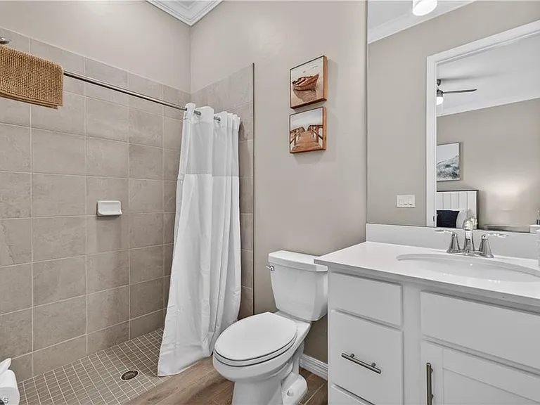 5856 Sunningdale St — Photo 22