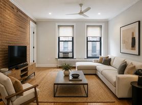 202 E 13th St, New York, NY