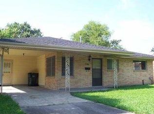 5915 Stratford Pl, New Orleans, LA 70131