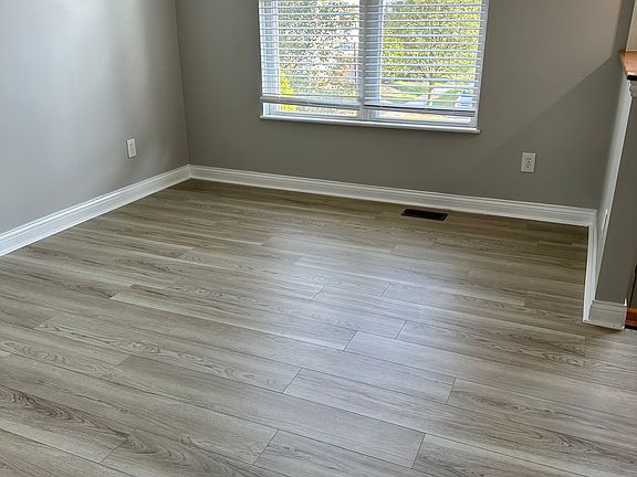 3rd image of 4118 Cambron Dr