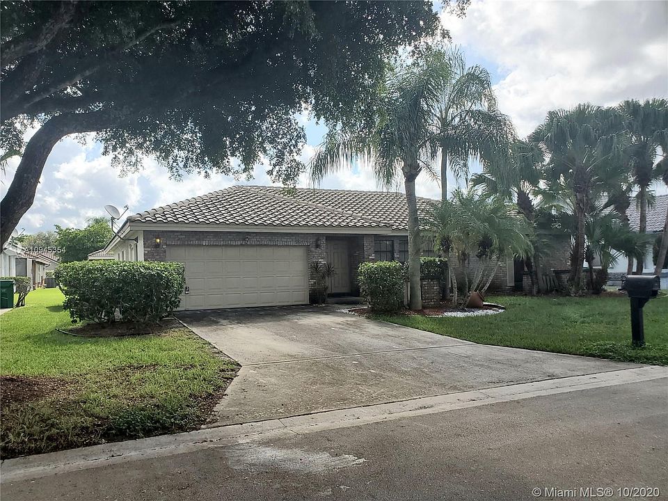 1st image of 5609 NW 62nd Ave