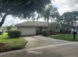 5609 NW 62nd Ave, Coral Springs, FL 33067
