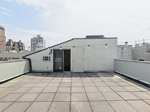 3rd image of 69 W 107th St #5E