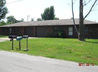 110 W Berry St, Republic, MO 65738