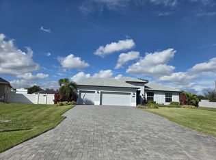 523 SW Leona Dr, Port Saint Lucie, FL 34953