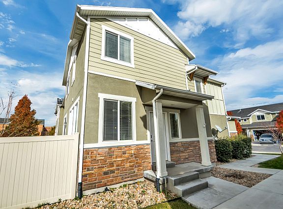 3rd image of 13042 S Padstow Ln
