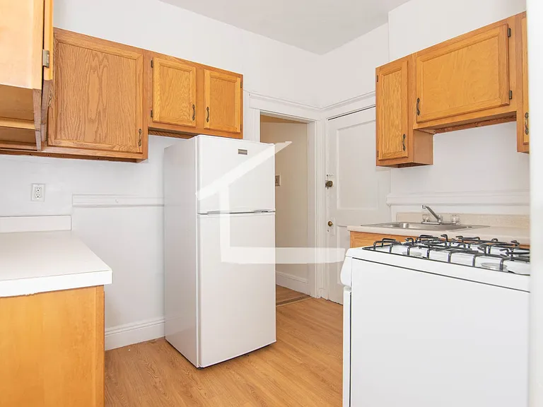 15 Egremont Rd #16 — Photo 9