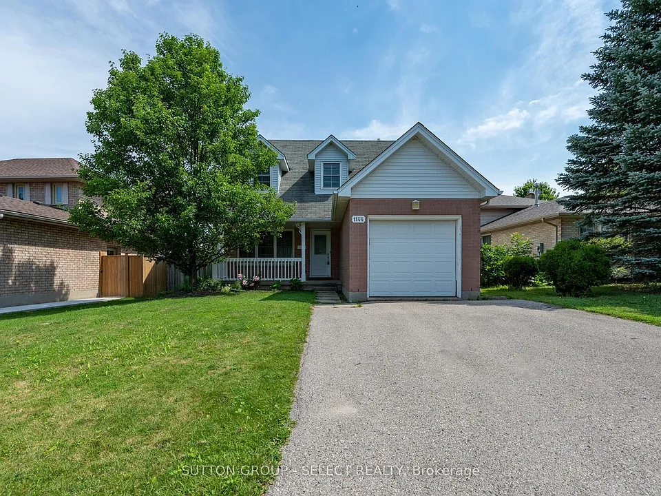 1144 Aldersbrook Rd