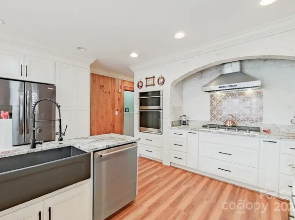 206 N Trexler Ave, Rockwell, NC 28138