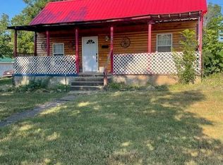 935 St Louis Street, West Plains, MO 65775