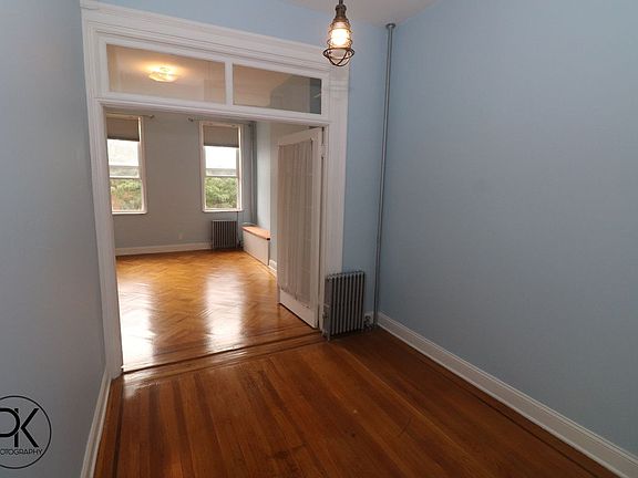 4th image of 644 Humboldt St APT 2L