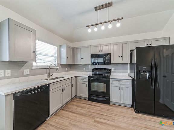 5th image of 110 Casita Cv