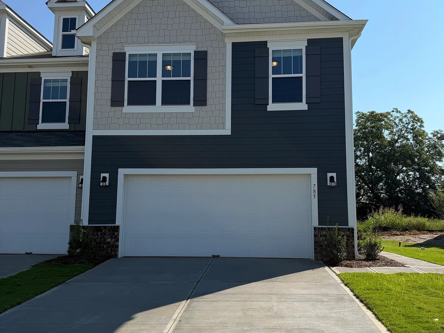 3 bed, 1787 sqft, $2,350 — Photo 2