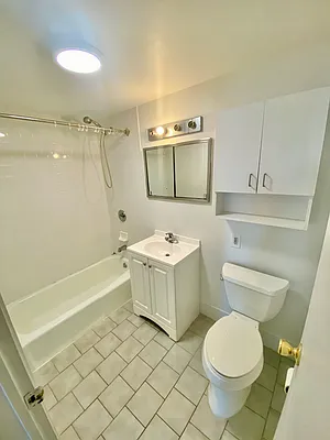 Rented by Douglas Elliman | media 14