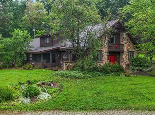 3455 Linn Dr, Zanesville, OH 43701