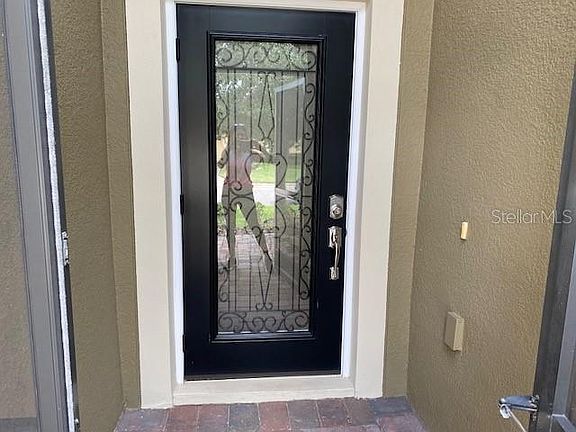4th image of 3664 Corsica Ln