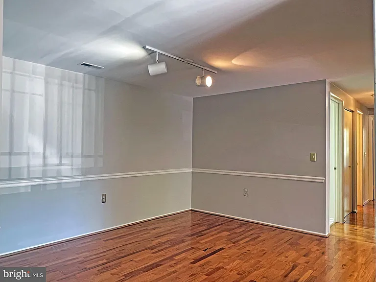 18140 Chalet Dr #204 — Photo 6