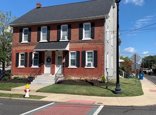 403 Derstine Ave, Lansdale, PA 19446