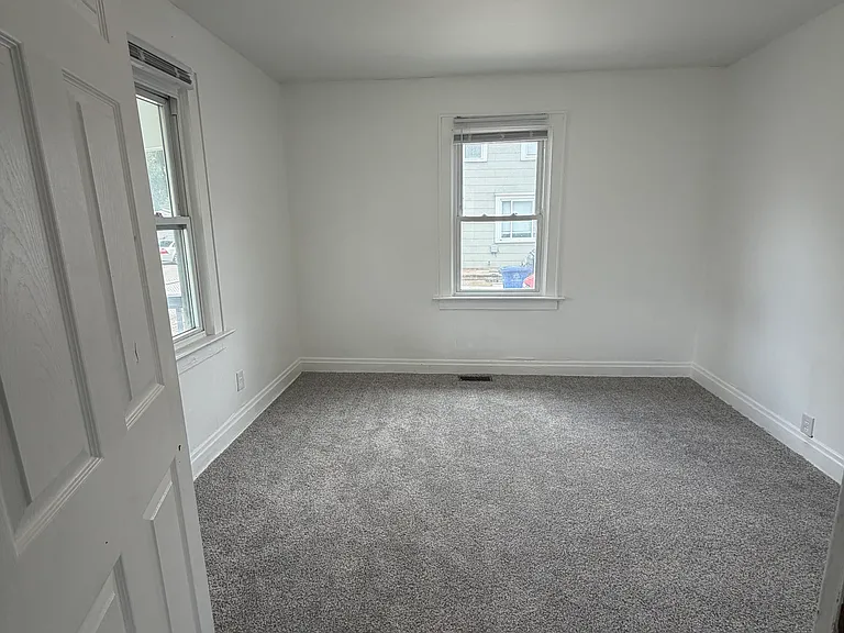 167 Benfield Ave — Photo 7
