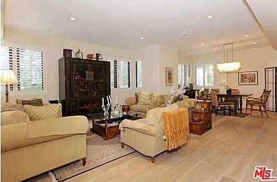 3rd image of 140 S Oakhurst Dr #101