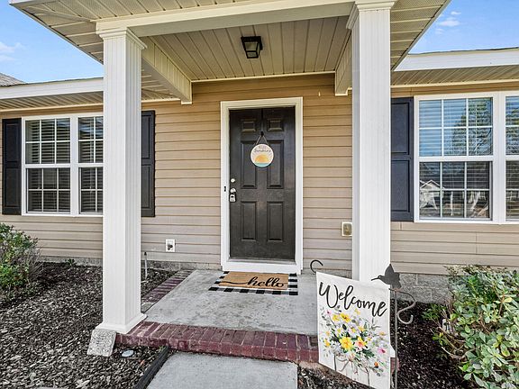 4th image of 717 Keyes Drive