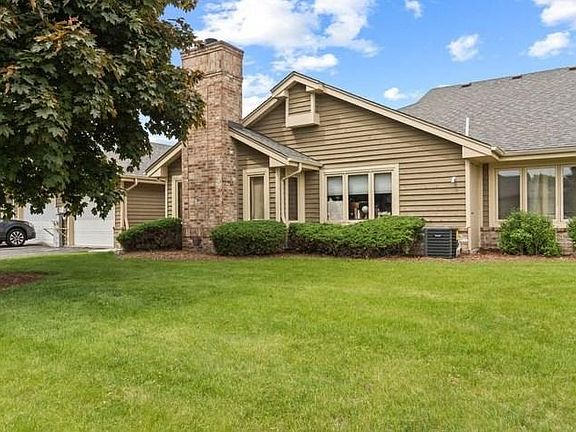 2nd image of 7005 N Lincolnshire Cir