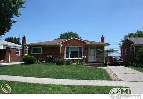 24504 Star Valley FRONT.jpg