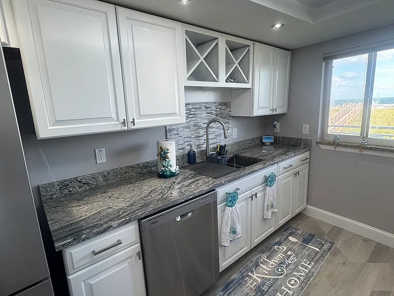 4850 Ocean Beach Blvd #205 — Photo 23