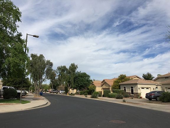 4th image of 22883 S 210th St