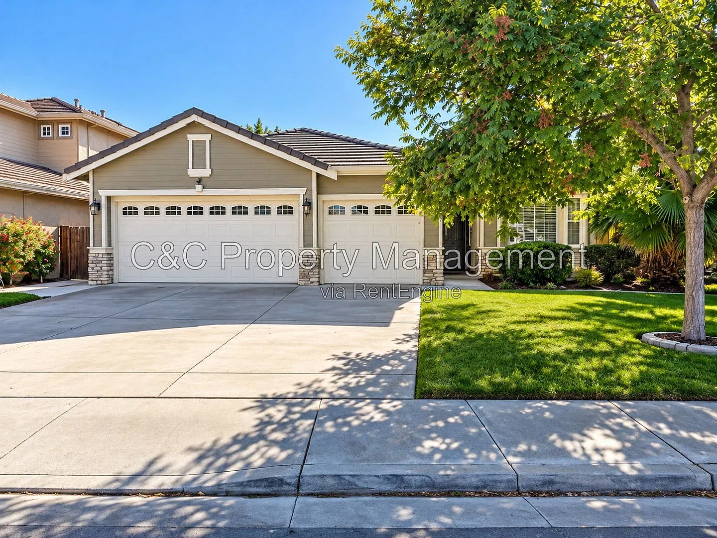 3 bed, 2.0 bath, 1850 sqft, $2,800 — Photo 1