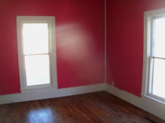 4th image of 1710 Lyon St