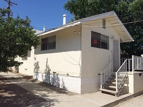 4th image of 17376 Curtis Ave