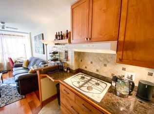 10401 Grosvenor Pl APT 408, Rockville, MD 20852