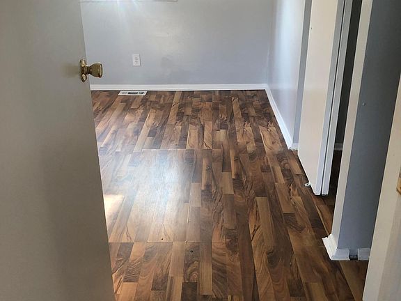 4th image of 532 Westphal Ave