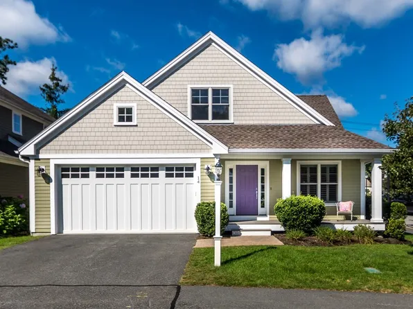 900 Greendale Ave #14, Needham, MA 02492