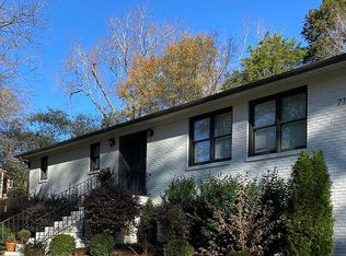 7119 Hillside Ln, Charlotte, NC 28226